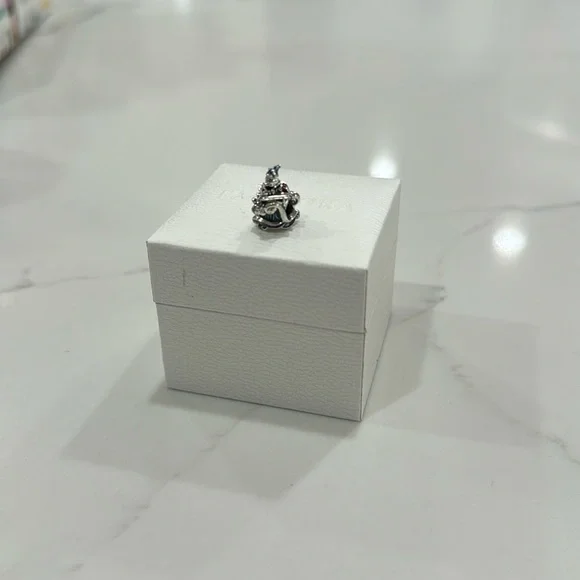 Pandora x Disney Sorcerer Mickey charm - Picture 3 of 7